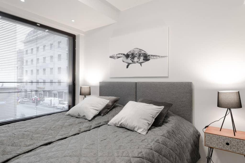 Sleek And Spacious 3 Bedroom Apartment In City Centre Helsinki Exterior photo