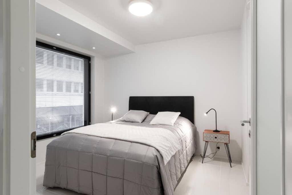 Sleek And Spacious 3 Bedroom Apartment In City Centre Helsinki Exterior photo